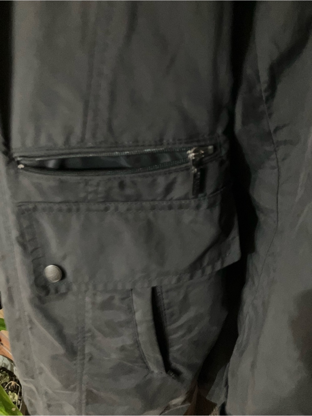 Cole Haan Women's Travel Packable Rain Jacket - like new, size L - Picture 5 of 5